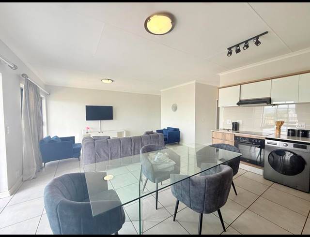 2 BEDROOM APARTMENT FOR SALE IN SILVER LAKES